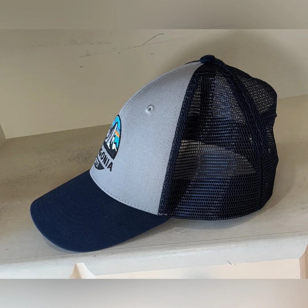Patagonia Men’s Fitz Roy Scope LoPro Trucker Hat